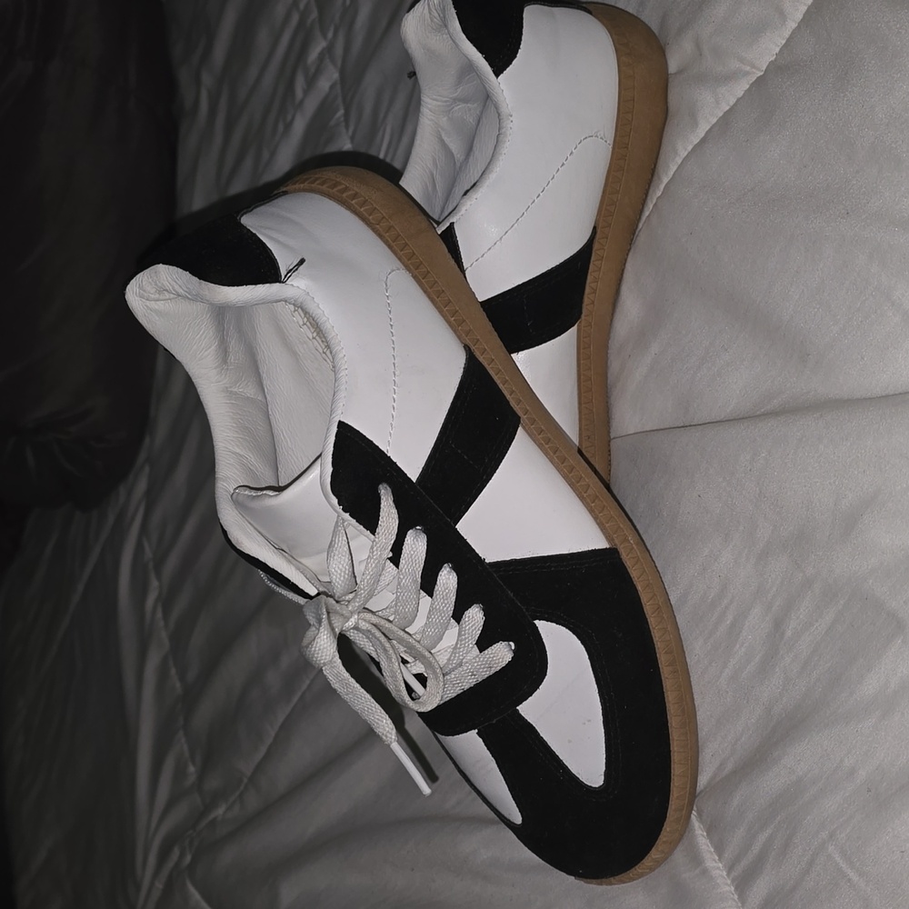 men's shoes size 8.5